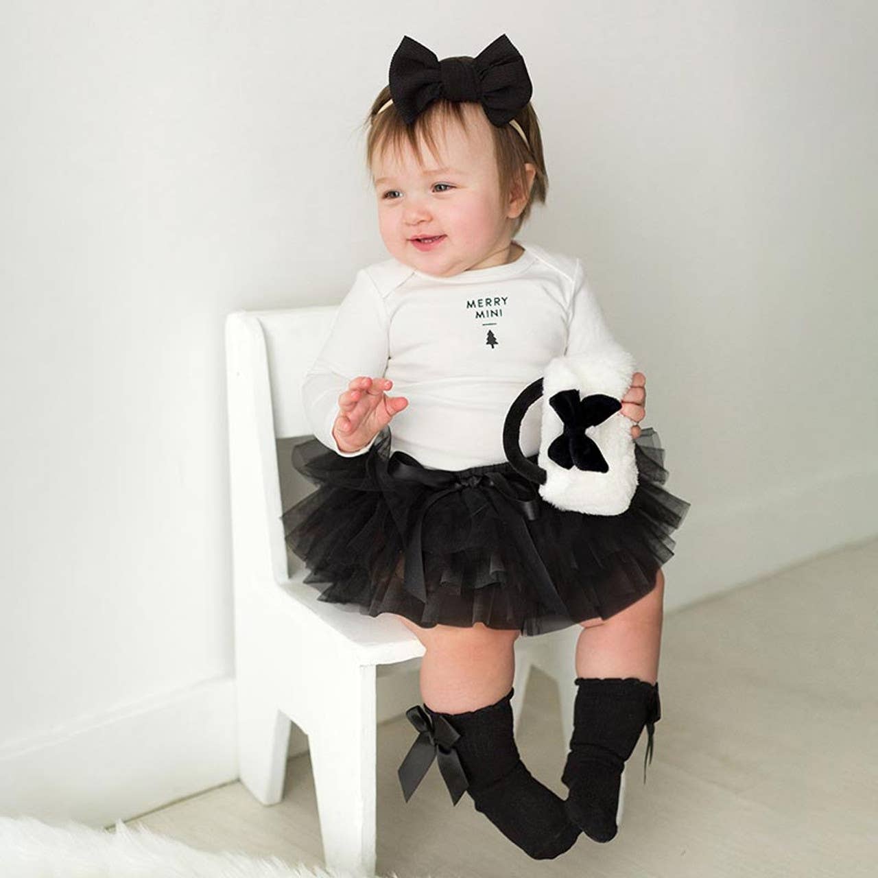 Plush Rattle Purse - Bow