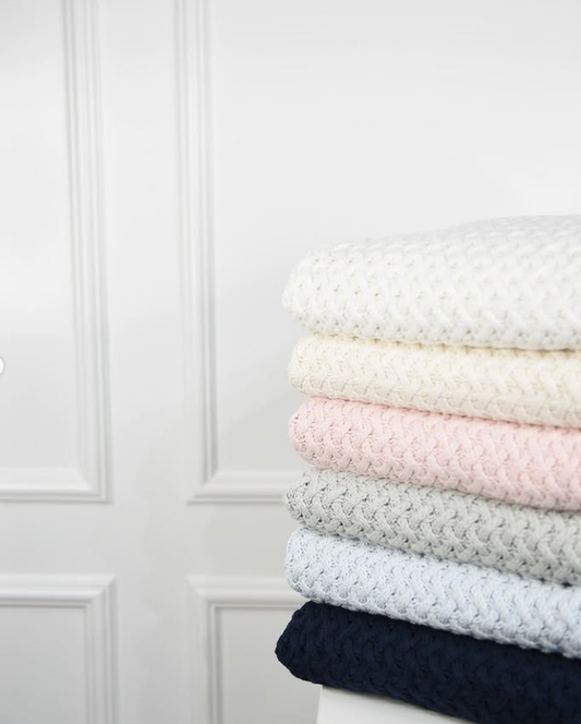 Nipperland timeless knit blanket 35"x35