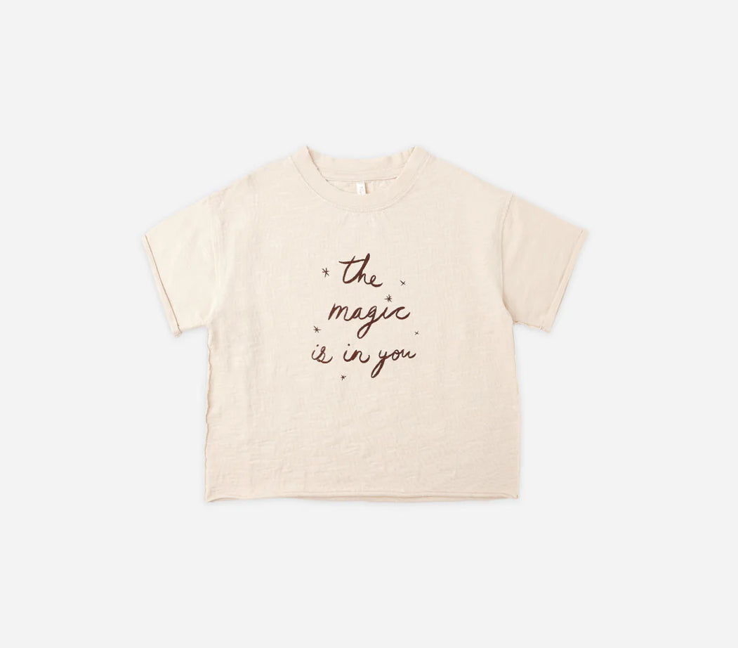 VINTAGE TEE || THE MAGIC IS IN YOU