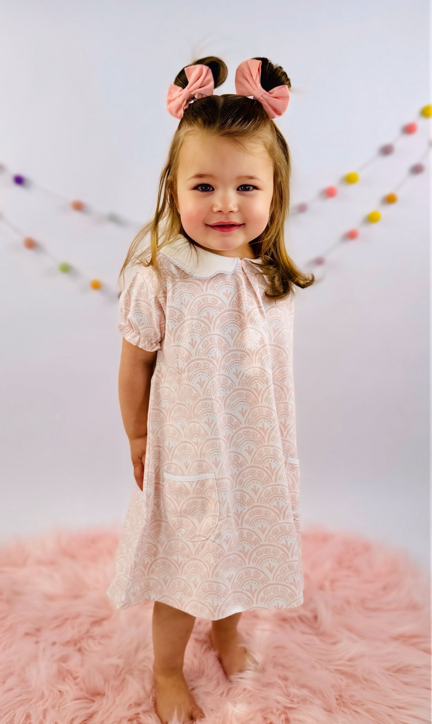 Heyward House Pocket Twirl-Pink Scallop