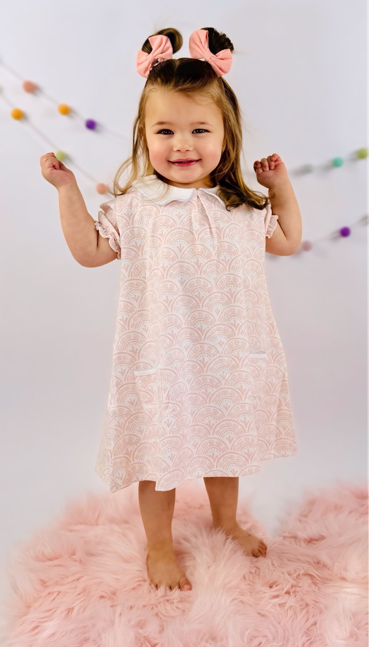 Heyward House Pocket Twirl-Pink Scallop