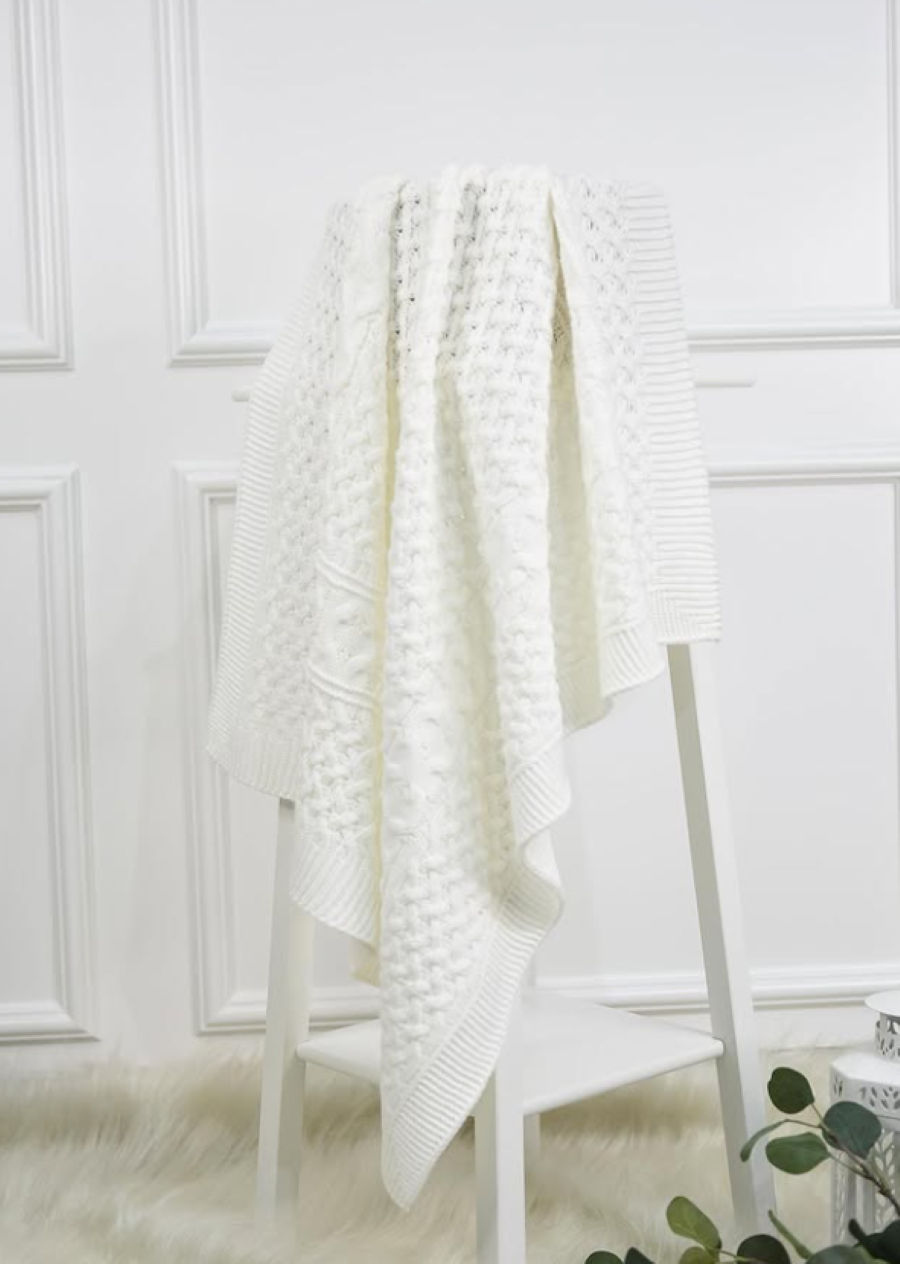 Nipperland timeless knit blanket 35"x35